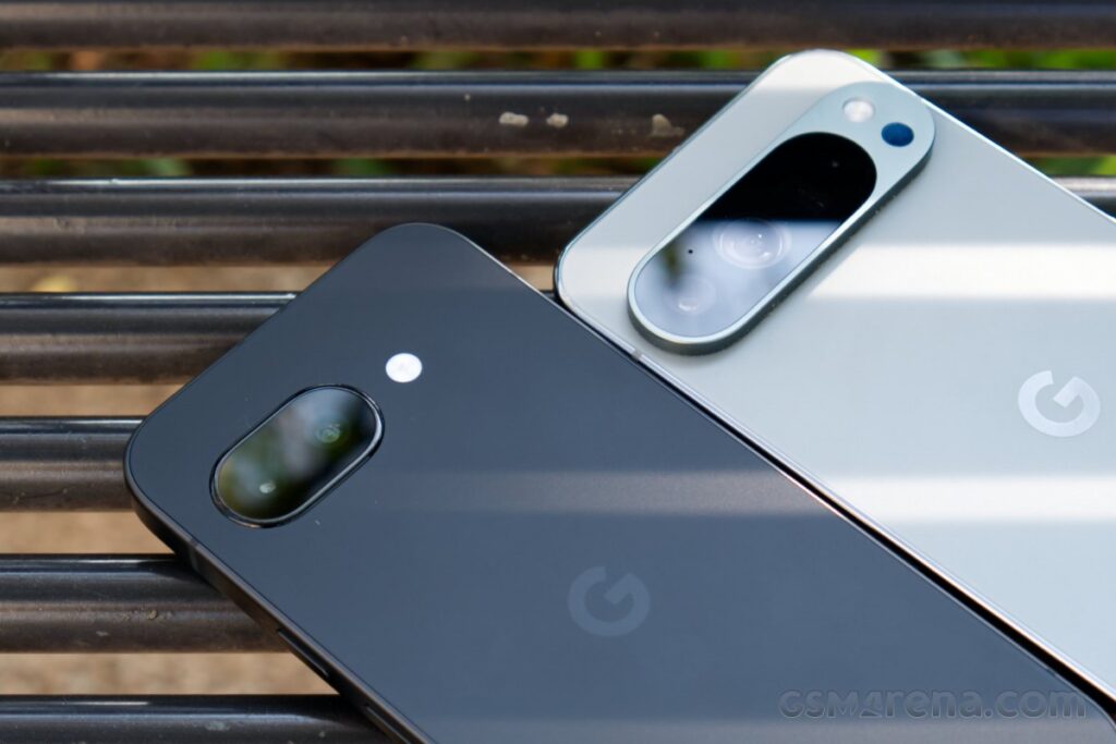 Google Pixel 9a: शुरू हुई सबसे सस्ते फोन की जंग! iPhone के बाद Google भी लाया, जानिए टॉप 5 फीचर्स