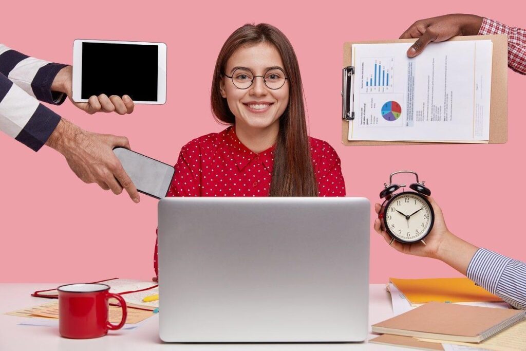 लेडीज के लिए घर बैठे बिजनेस : Ladies Business Ideas